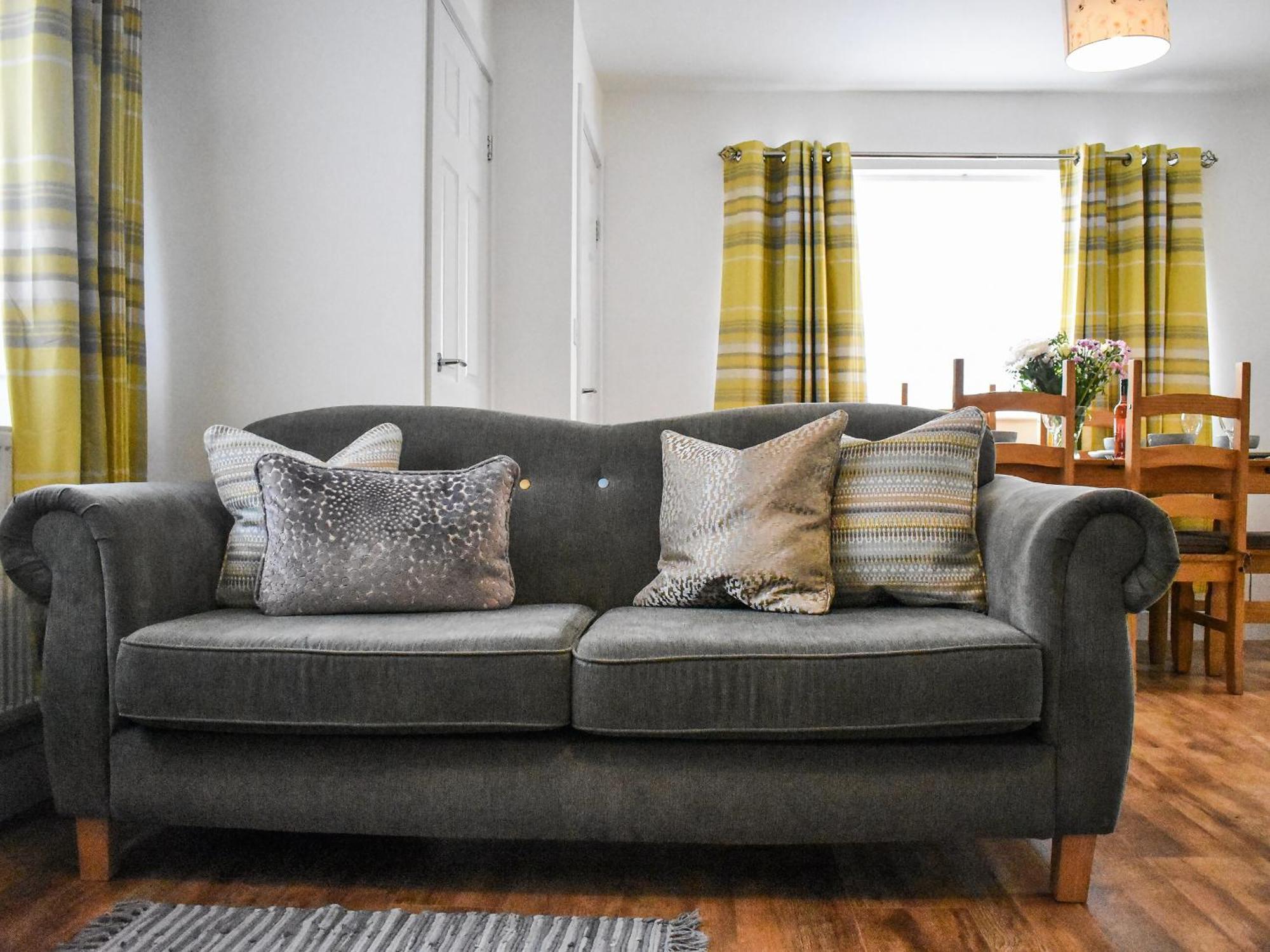 Bumblebee Lodge Staithes Bagian luar foto